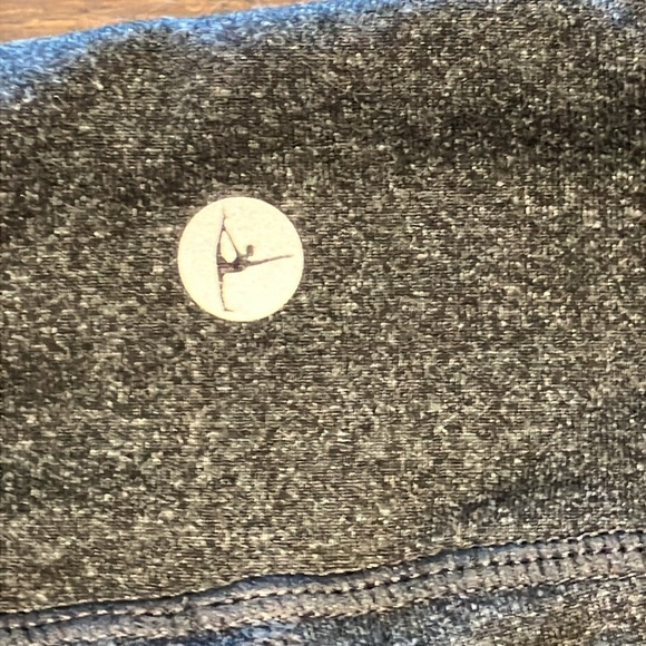 Girls 90 degree by Reflex leggings - Picture 3 of 5